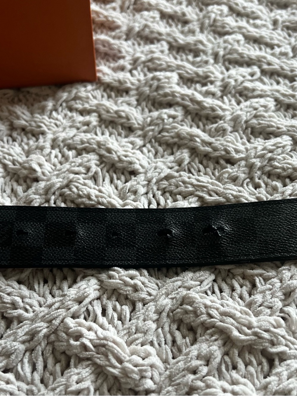 Louis Vuitton Black Damier Canvas Men’s Belt with Silver LV Buckle - Picture 8 of 8